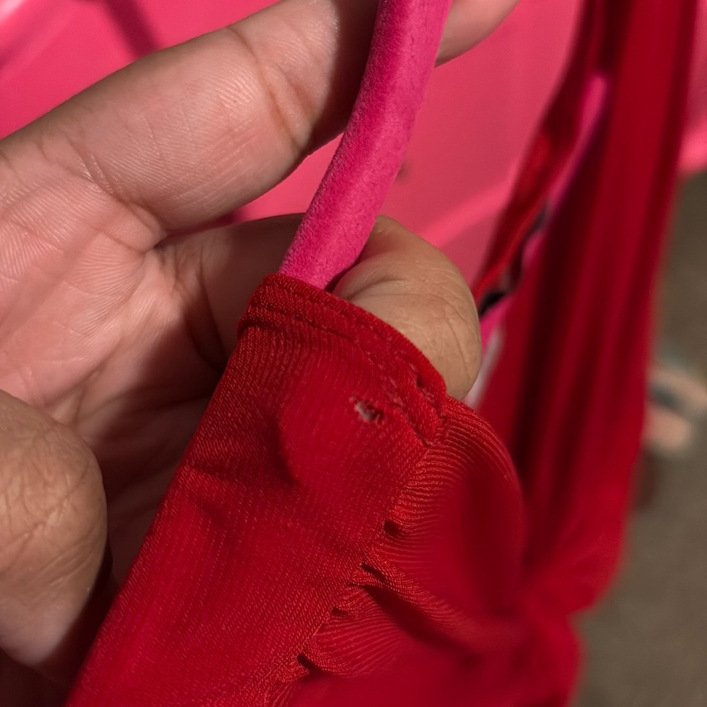 Red Dress - Picture 4 of 5
